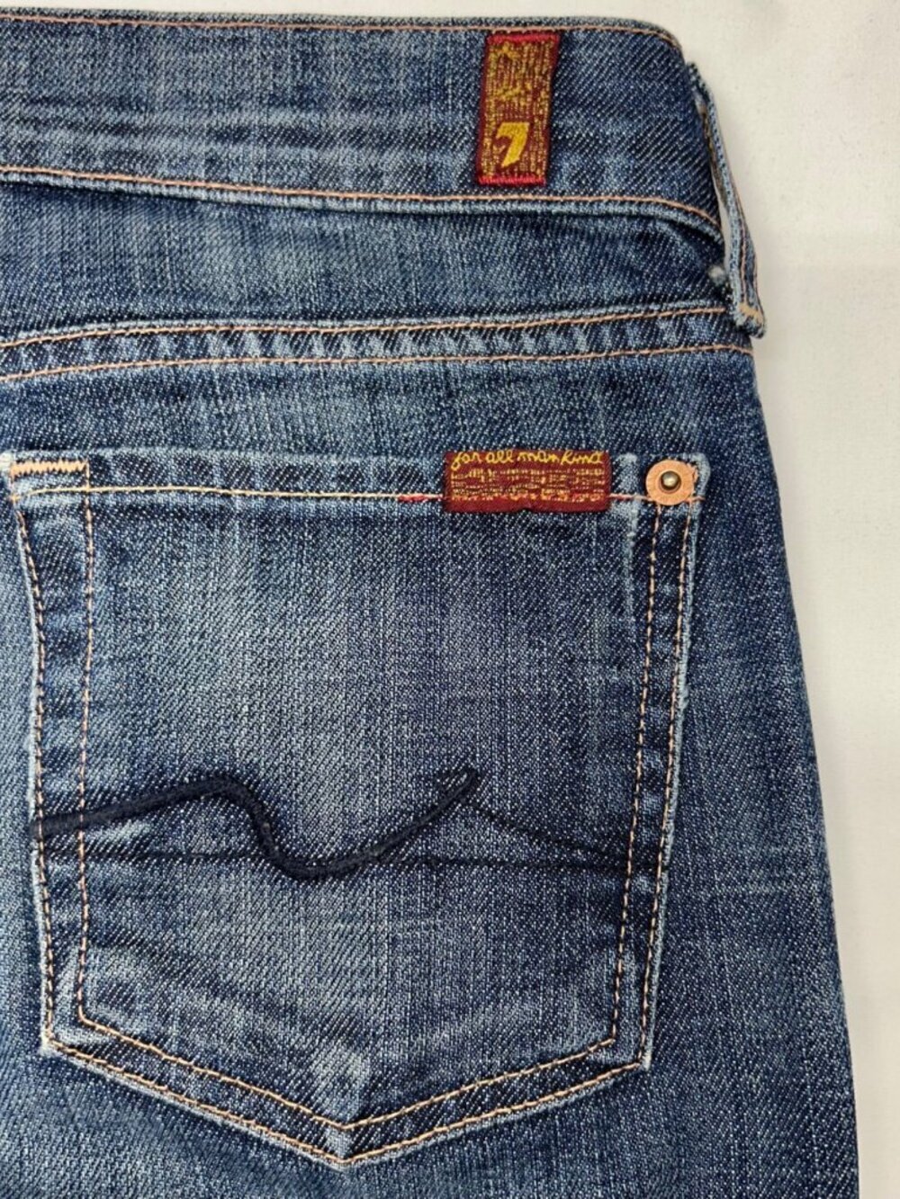 7 For All Mankind Joyce Jeans Women's 26 Blue Made in the USA - Picture 4 of 14